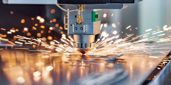 Reformas Integrales de Naves Industriales en Fuenlabrada · Instalación Tecnología y Comunicaciones